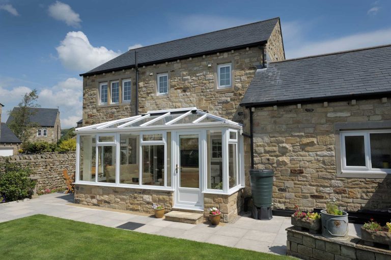 Conservatory or Extension: Your Smartest Home Improvement for 2025
